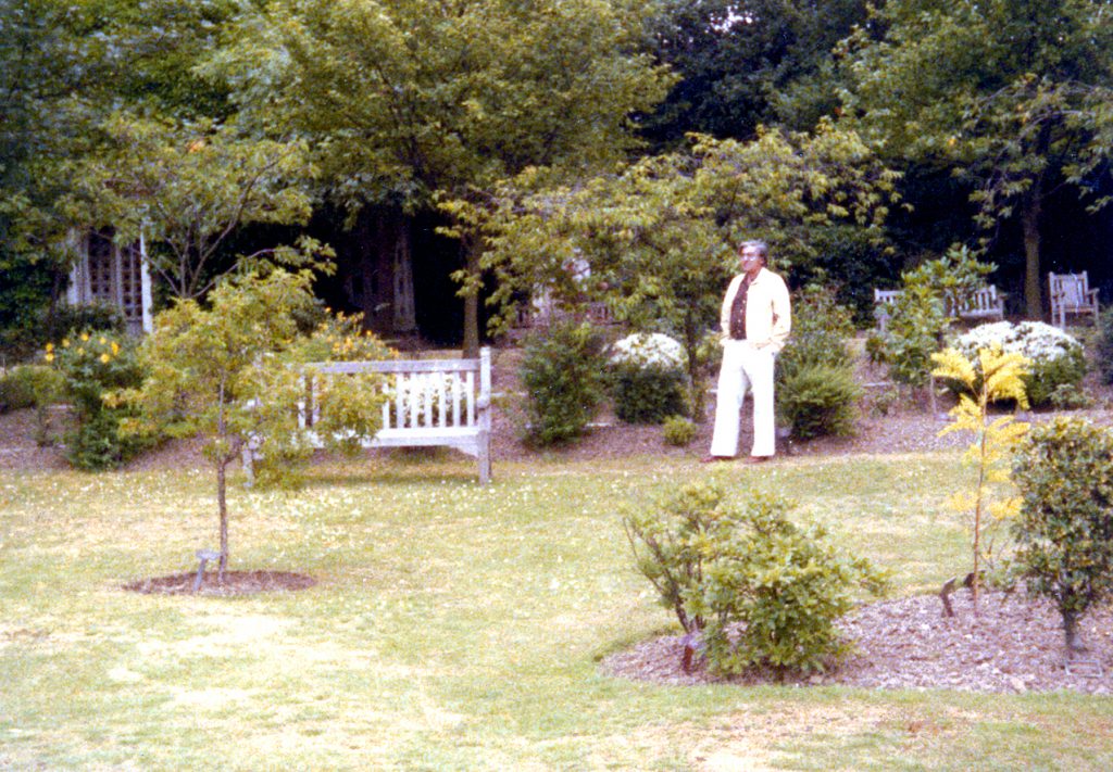 J. Campos in "Golder's Green Cemetary. Lawn where Foulkes' ashes were strewn" 